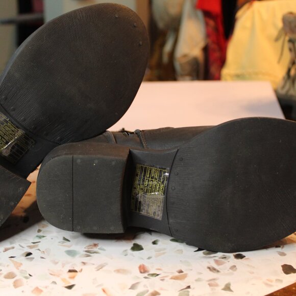 Torrid Slouch Boots Moto Grunge New with tag on bottom Faux Leather 8WW - Picture 10 of 13